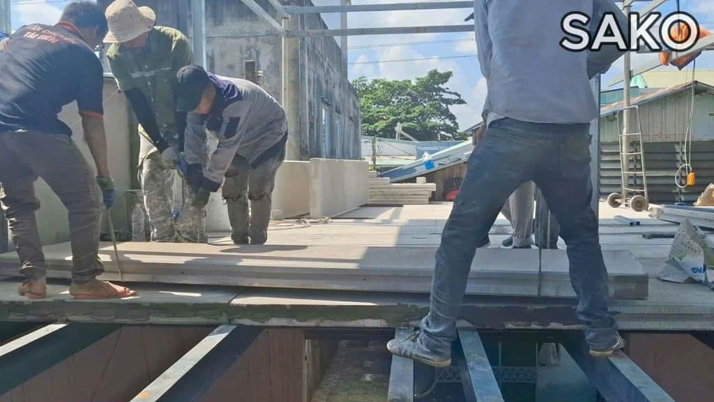 NHÀ PHỐ KHUNG THÉP TẤM BÊ TÔNG KHÍ ALC