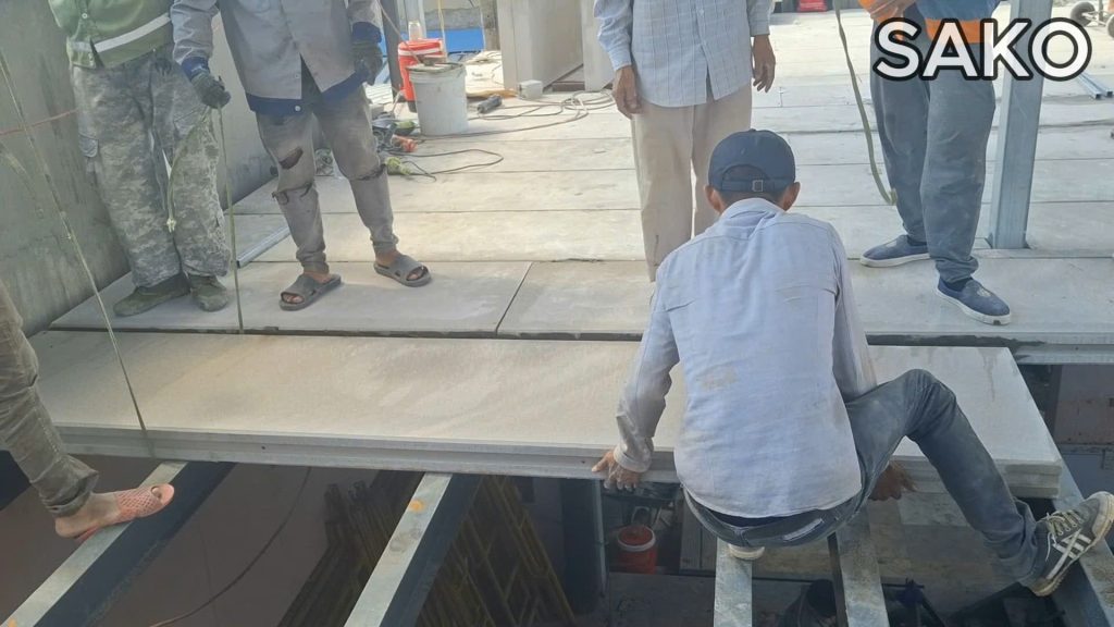 NHÀ PHỐ KHUNG THÉP TẤM BÊ TÔNG KHÍ ALC