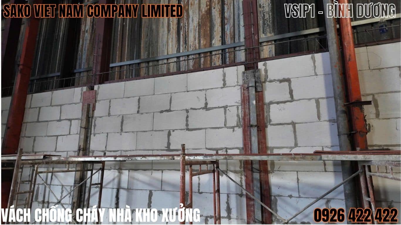 Hệ thống cột, đà giằng đối với vạch ngăn gạch AAC chống cháy đực đội ngũ kĩ thuật SAKO tư vấn chi tiết dựa trên hiện trạng kết cấu cũ