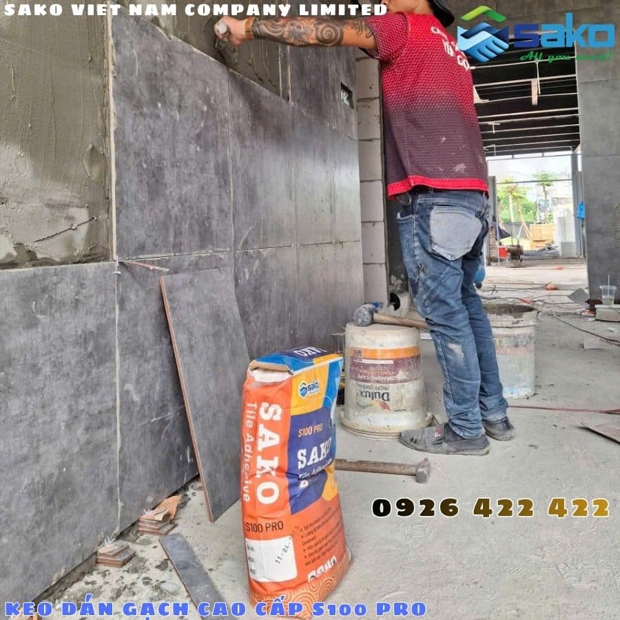 KEO DÁN GẠCH S100 PRO - Ốp lên tường bê tông khí tại quán cà phê quận 12, Tp.HCM